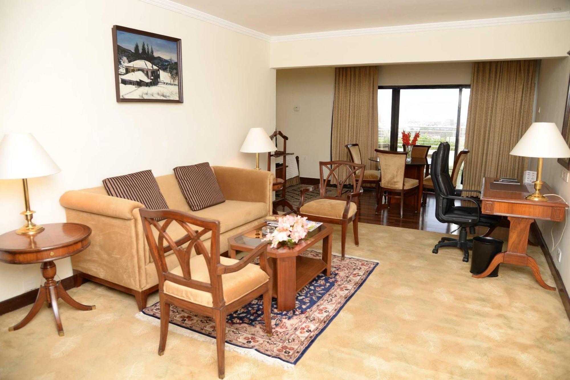 Karachi Marriott Hotel Extérieur photo